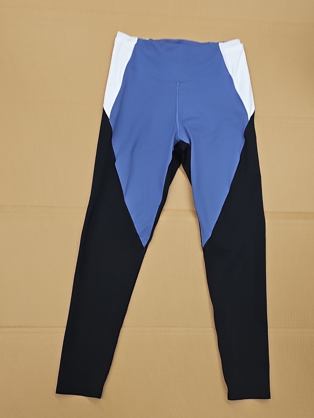 Victoria's Secret Blue & Black Asymmetrical Workout Leggings NWOT OOTD Rare Find